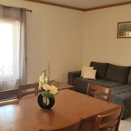 Sol Apartment